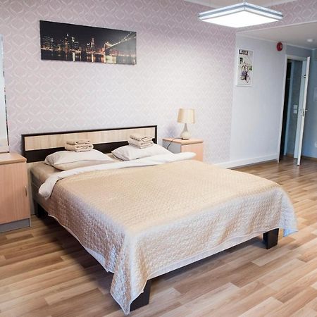 Papiniidu Studio Apartments Пярну Екстериор снимка